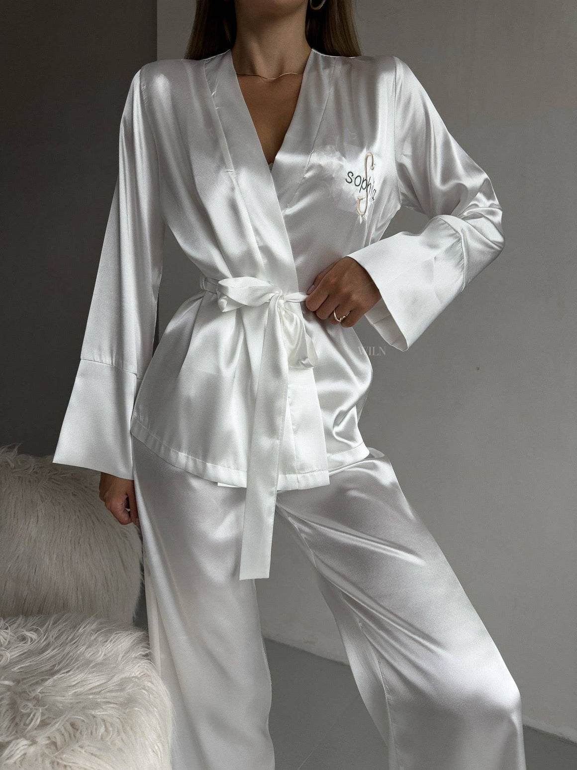 ELEGANCE