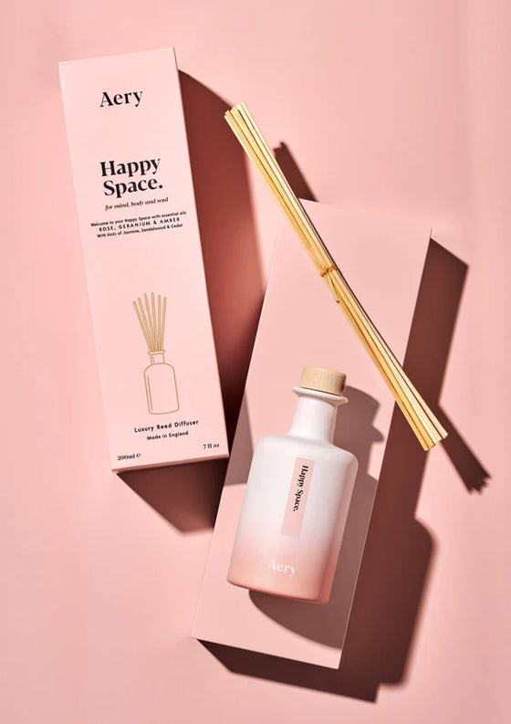 AERY LIVING HAPPY SPACE REED DIFFUSER - ROSE GERANIUM AND AMBER
