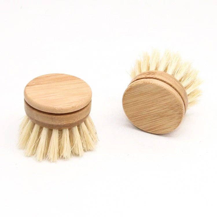 Bamboo Sisal Dish Brush - Smile Boutiques with sustainable bamboo handle and plant-fibre sisal bristles.