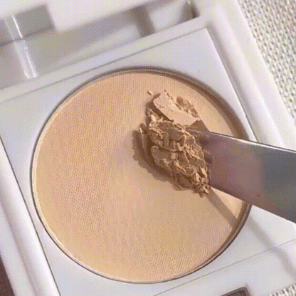 Cotton + Cloud – Pore-Blurring Airbrush Powder Seraphine Botanicals