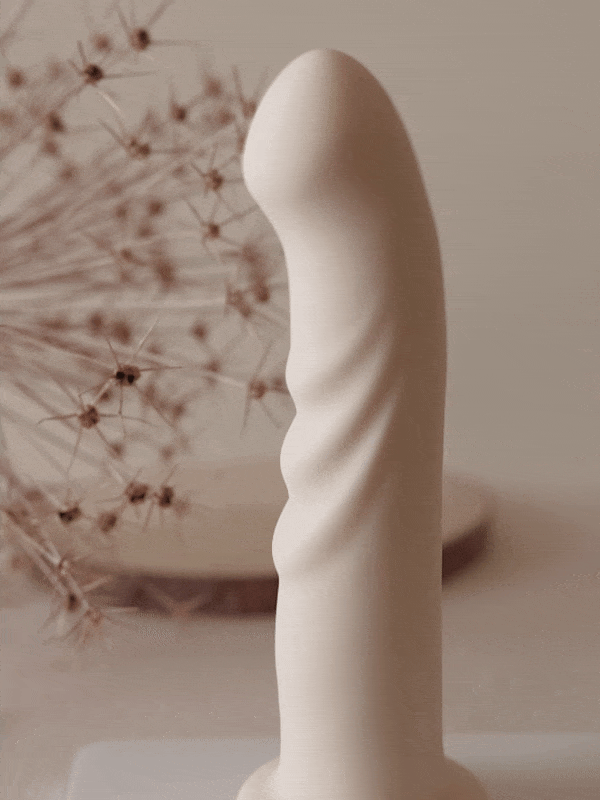 Dill-E | Suction Cup Thrusting Dildo with Vibration
