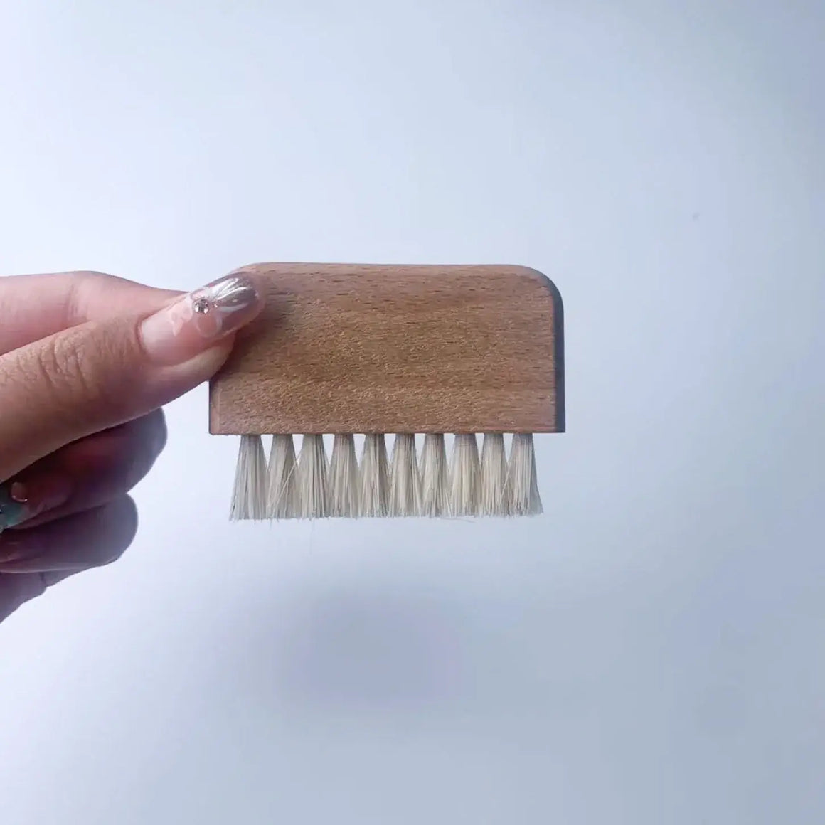 Nail Buddy - Sisal Bristle Nail Brush - Smile Boutiques