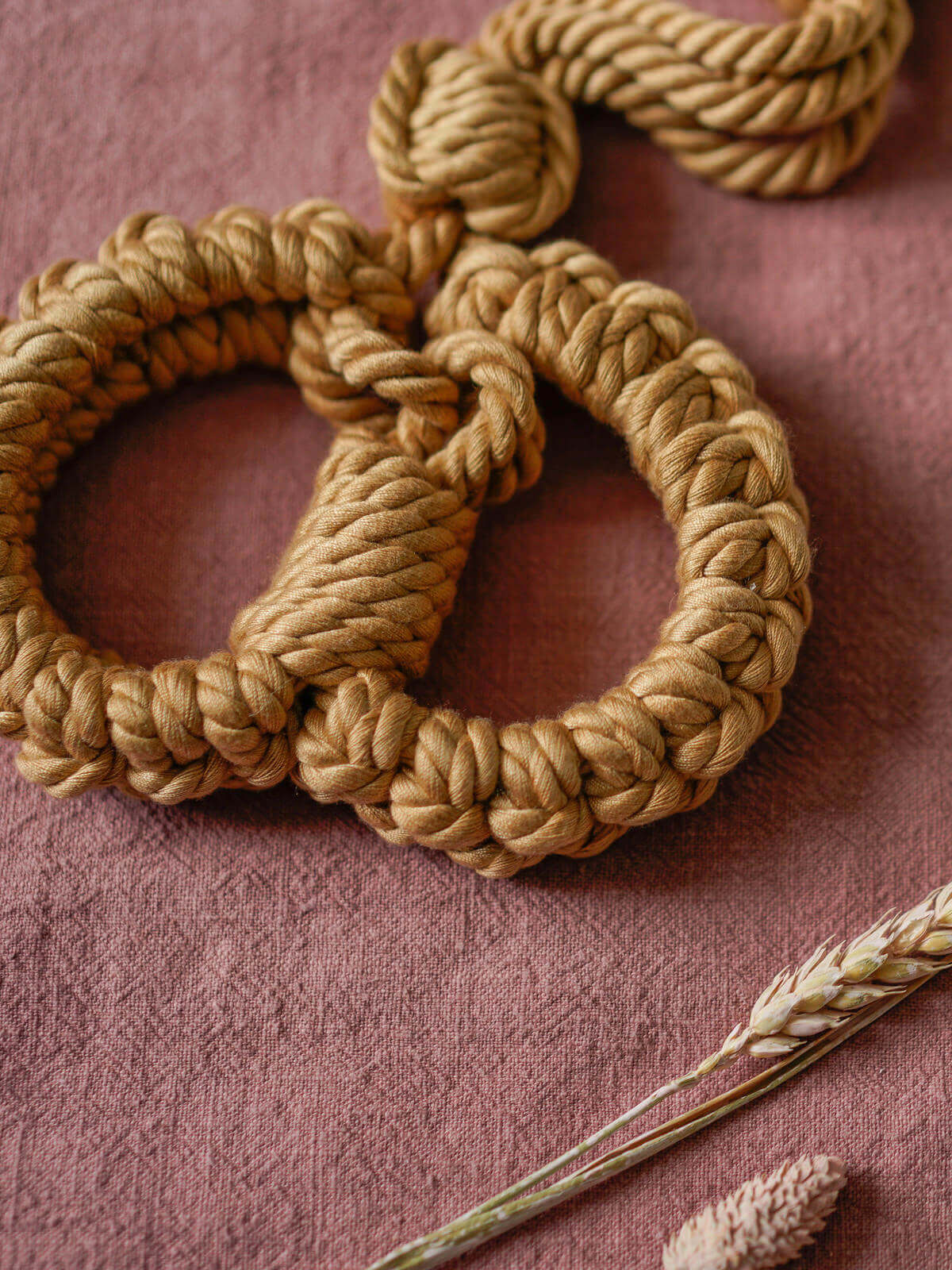 Kanuka | Handcuffs | Soft Handcuffs with Control Cord