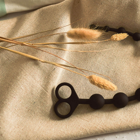 Vetiver | Length of Soft Silicone Anal Beads
