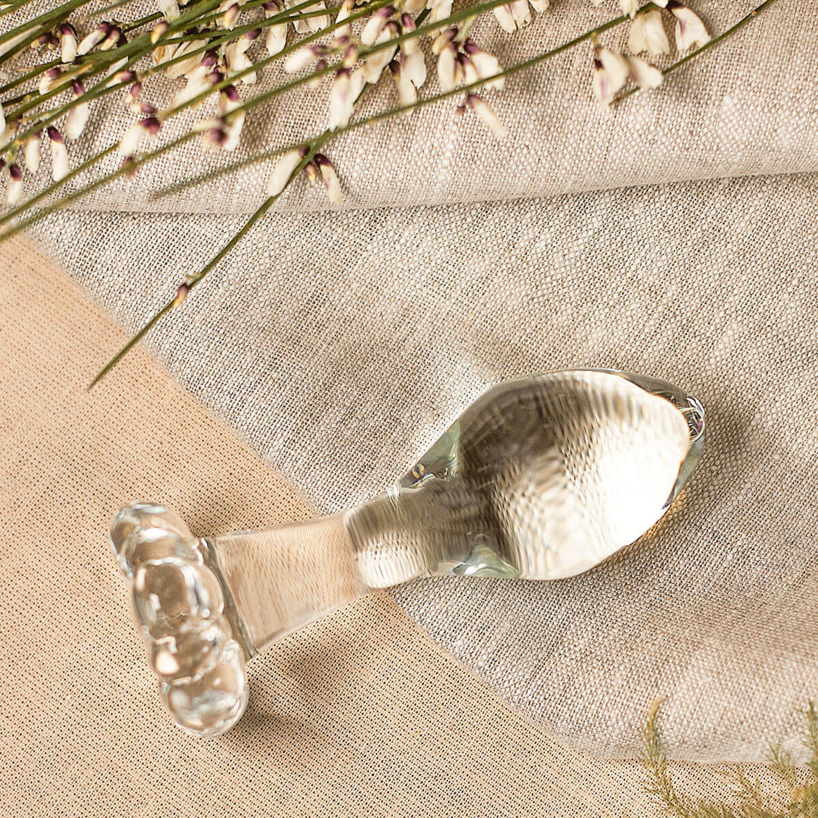 Litsea | Classic Tear Drop Butt Plug
