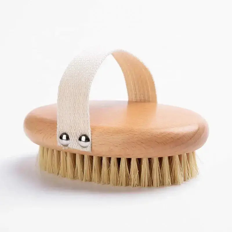 Sisal Bristle Body Brush - Smile Boutiques featuring natural sisal bristles and a comfortable handle for dry brushing.