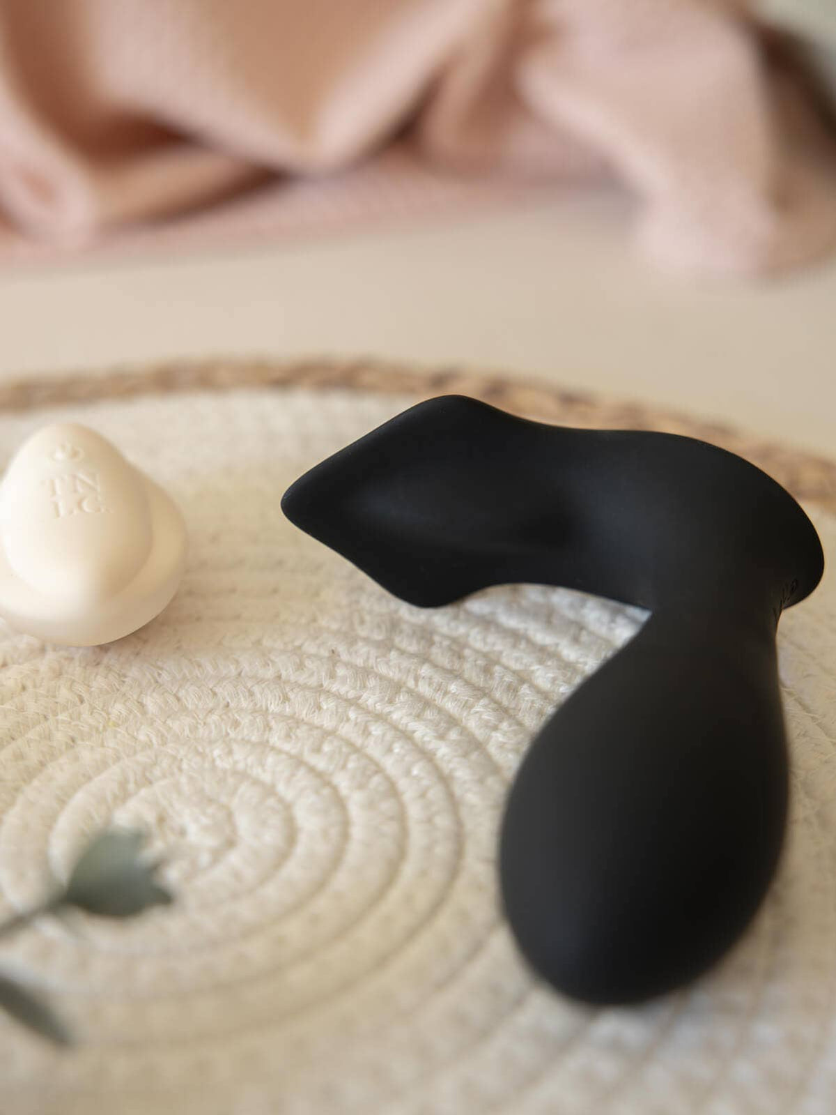 Comfrey ~ Wearable Dual Vibrator with Remote