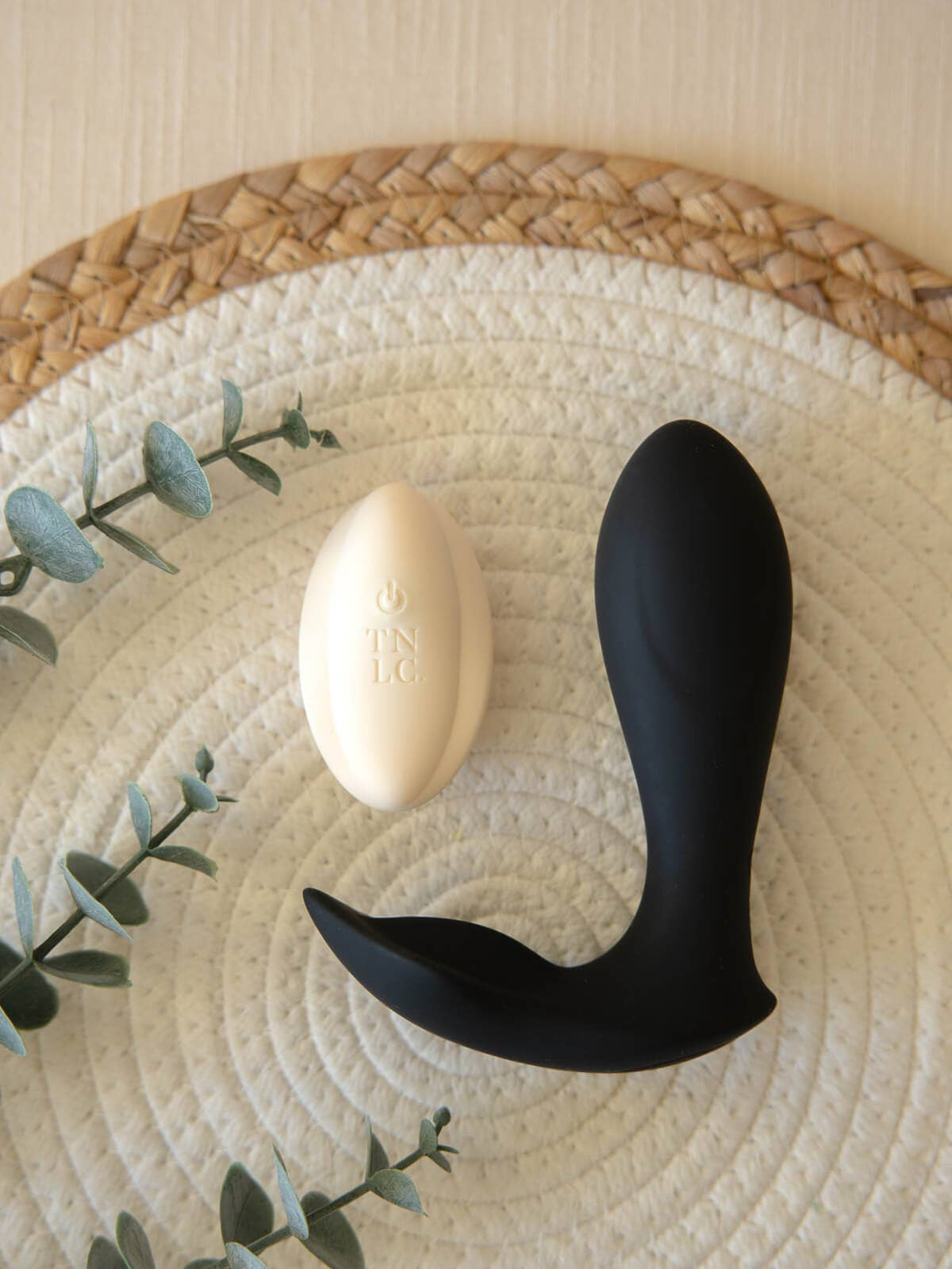 Comfrey ~ Wearable Dual Vibrator with Remote