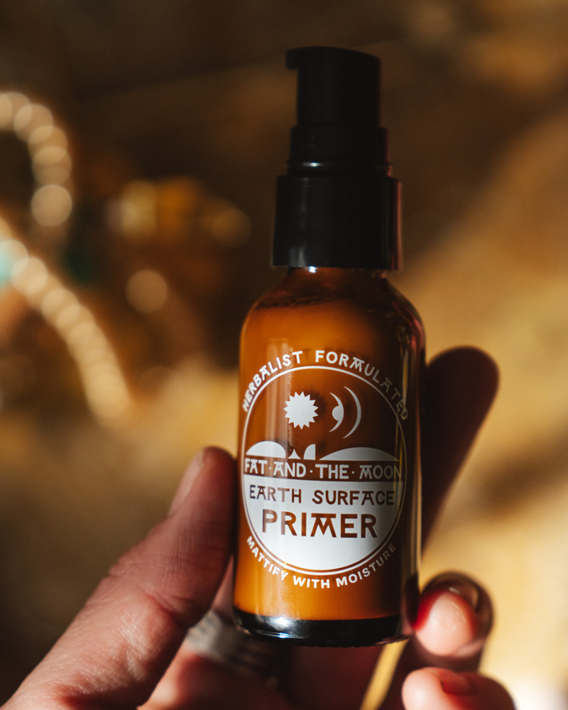 Earth Surface Primer close-up bottle