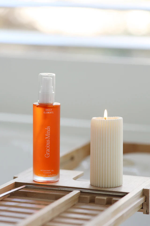 Daily Elements Antioxidant Oil to Instant Milk Cleanser 100ml-Gracious Minds