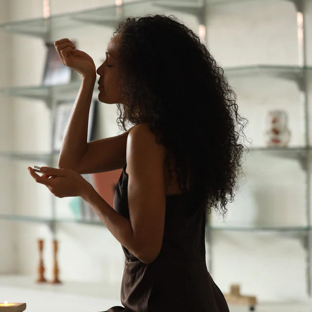 Ambers Aura Natural Perfume Oil - Gracious Minds