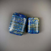 Lapis Lazuli Crystal Palm Stone – Healing & Metaphysical Reiki