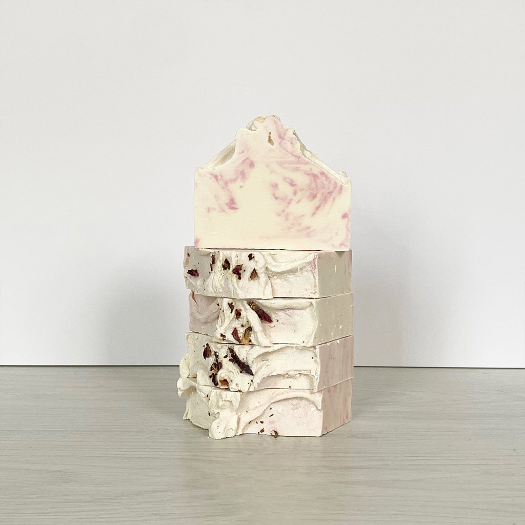 SOAP SAVER POUF & HANDMADE SOAP SET-Live in the Light Naturally Ltd